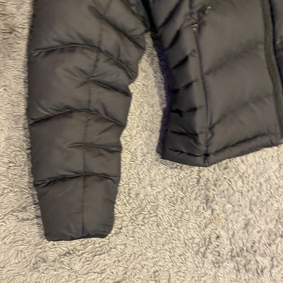 Patagonia Women’s Down Puffer Jacket in Black Size L - Picture 4 of 16